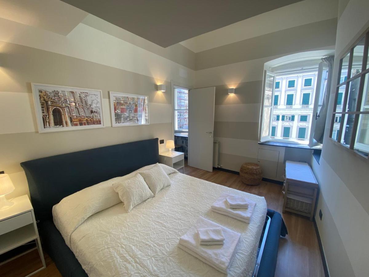 New Apartament In Front Of Genoa Cathedral מראה חיצוני תמונה