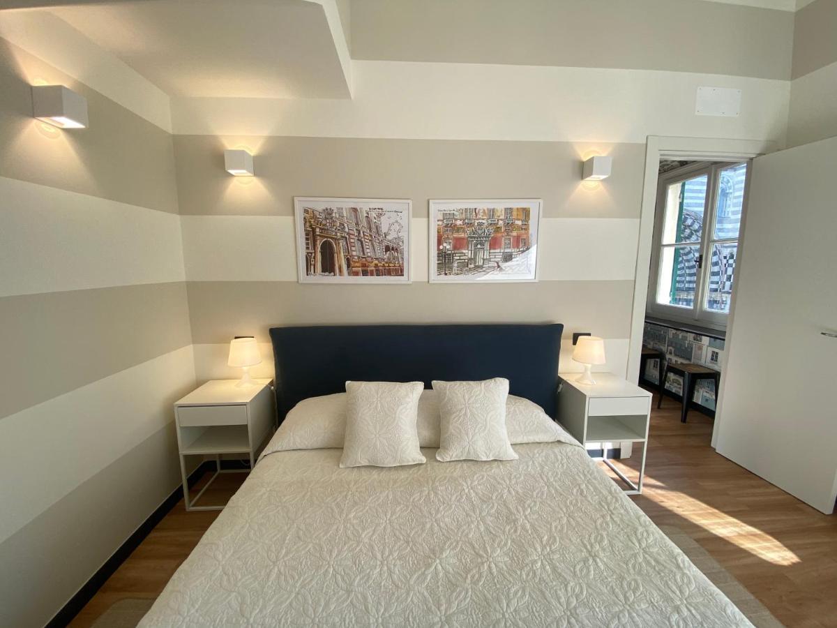 New Apartament In Front Of Genoa Cathedral מראה חיצוני תמונה